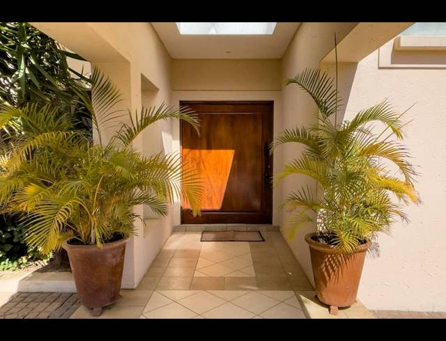 3 BEDROOM HOUSE FOR SALE IN BEAULIEU